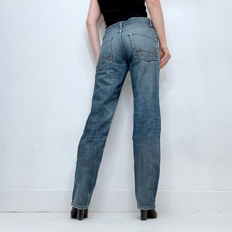straight leg jeans