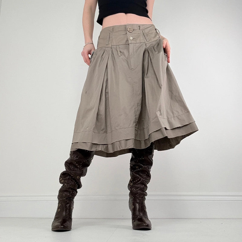 structured pleated khaki skirt