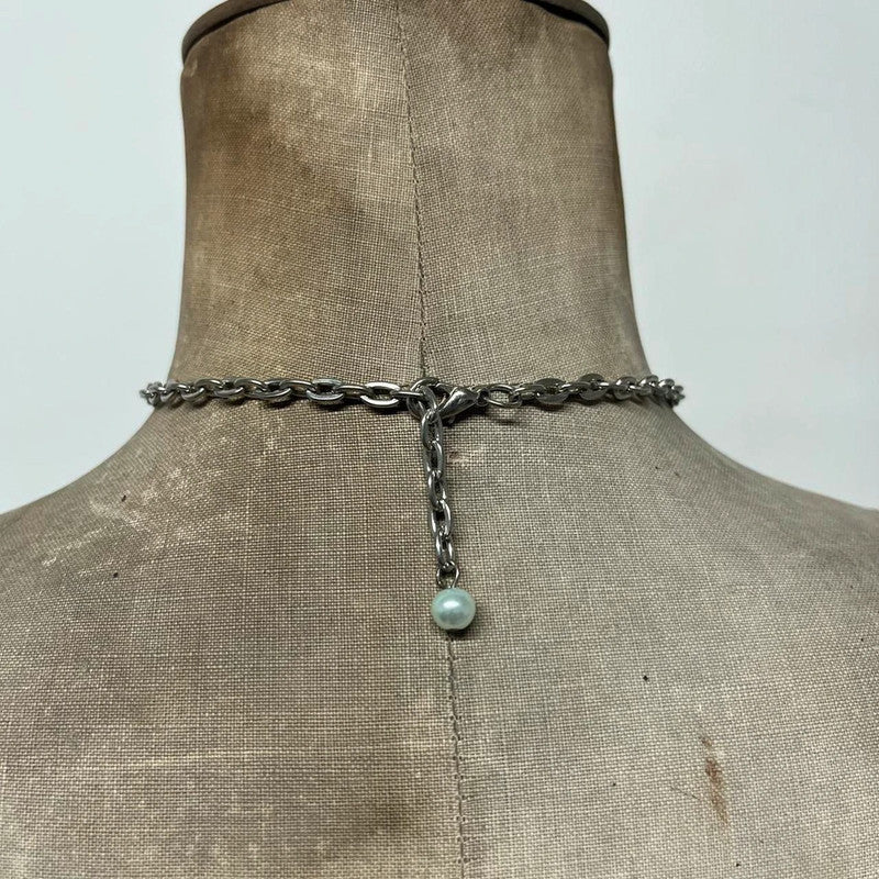 Gothic grunge flower necklace