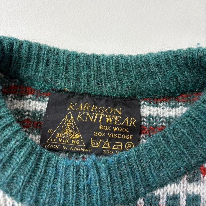 oversized knitted jumper
