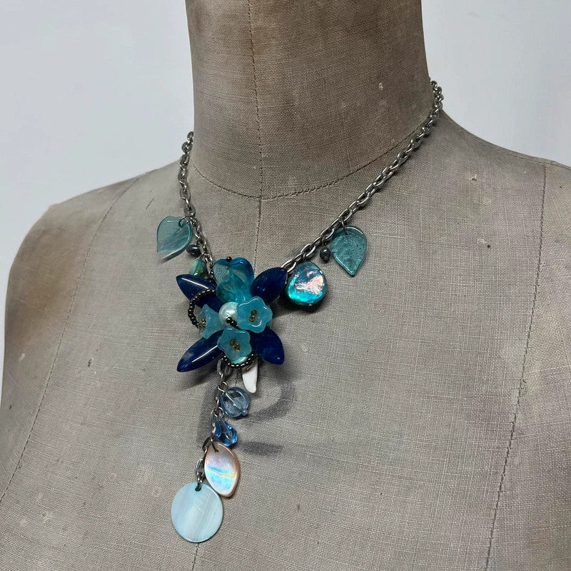 Gothic grunge flower necklace