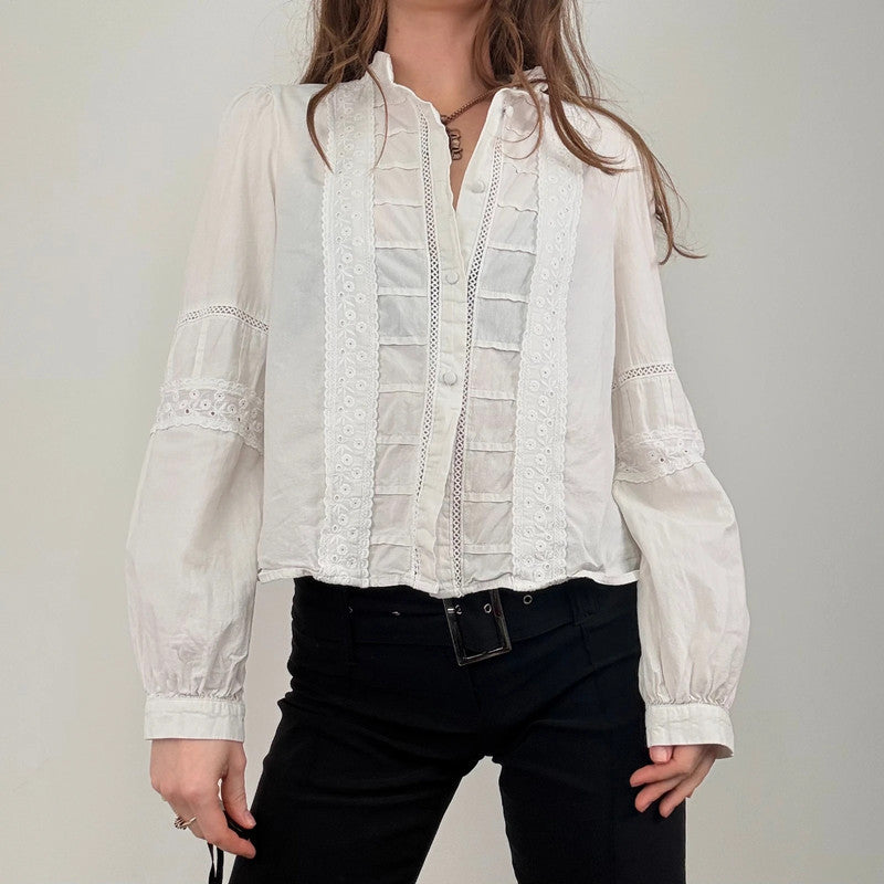 white cotton lace puff shirt