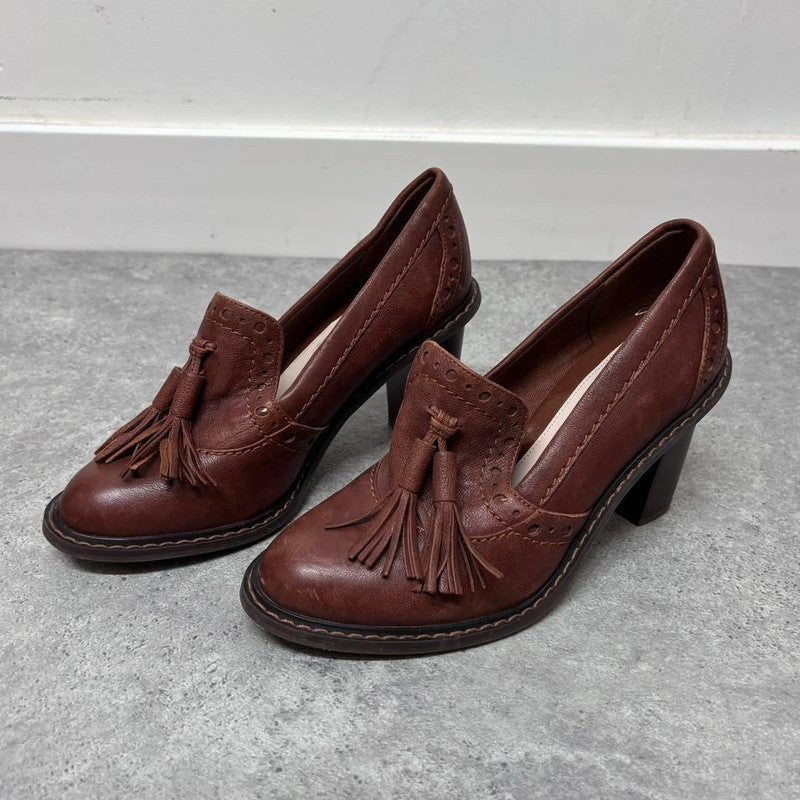 Twee tassel heeled loafer pumps
