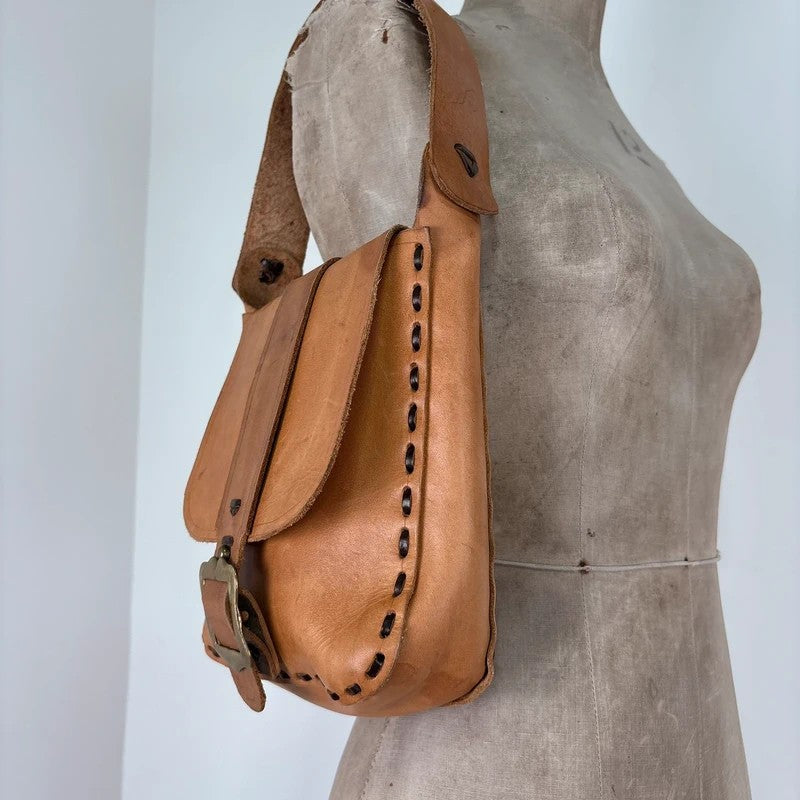 Tan cargo buckle western shoulder bag