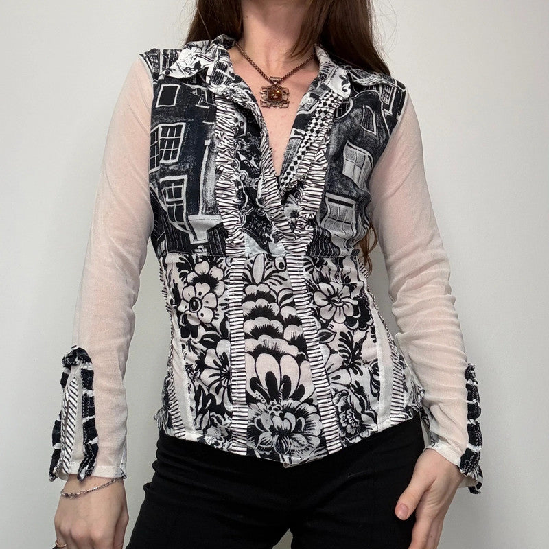 Save the Queen black and white graphic shirt