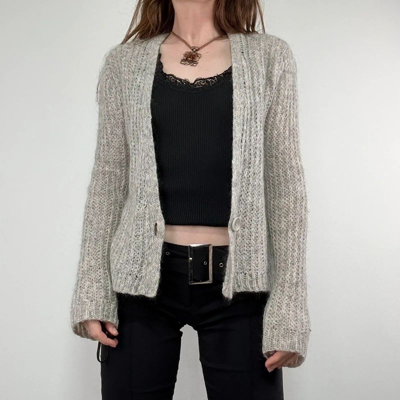 grey American Vintage knitted cardigan