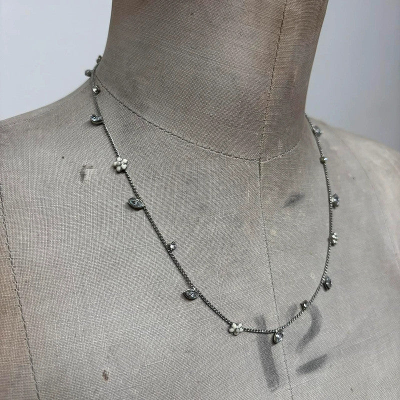 Regency fairy flower necklace