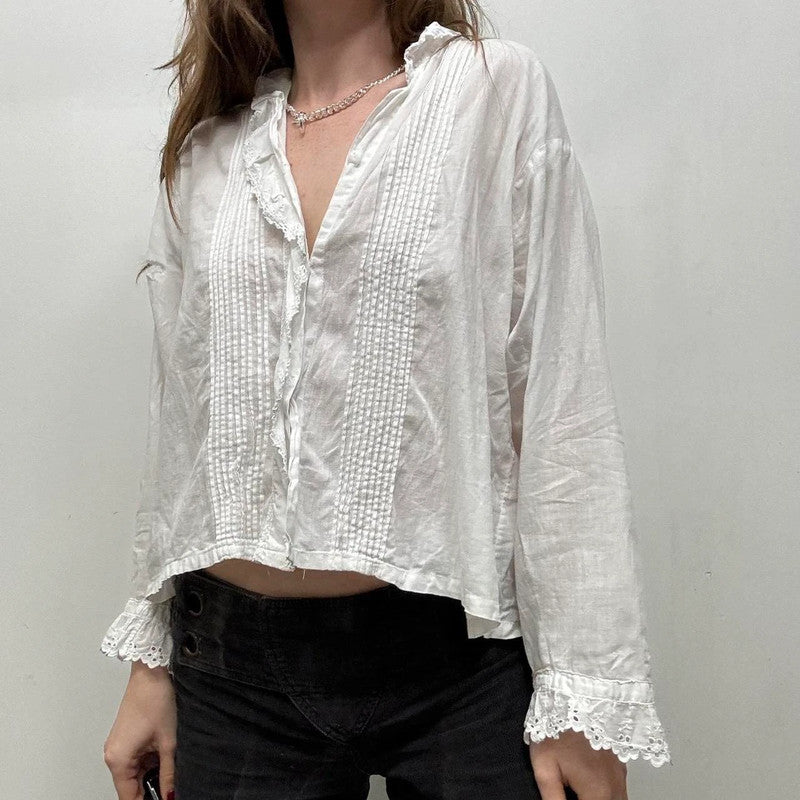 white lace pleated shirt