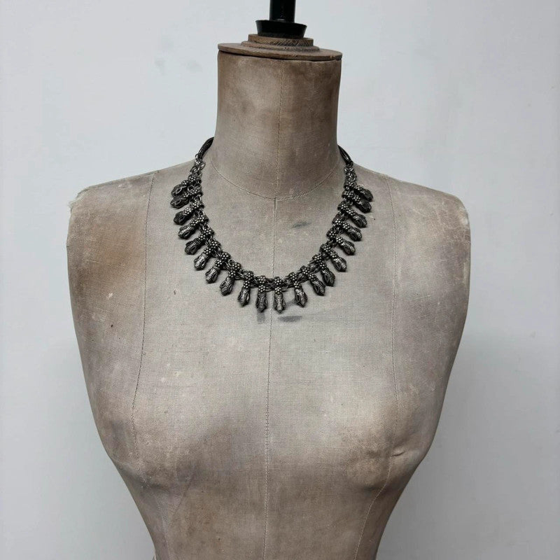 black chain collar necklace