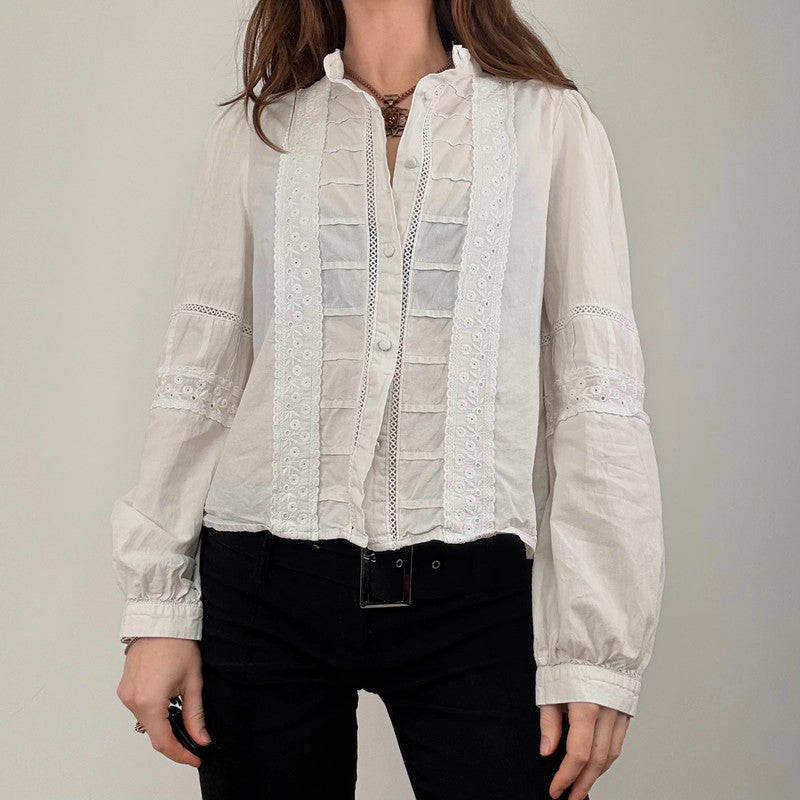 white cotton lace puff shirt