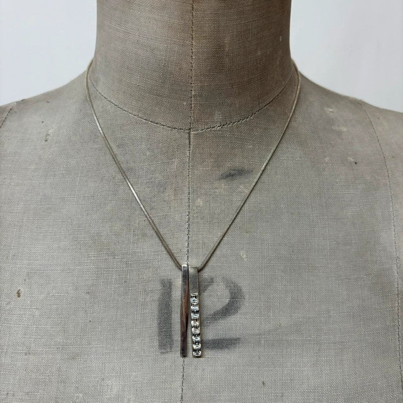 coquette gemstone necklace