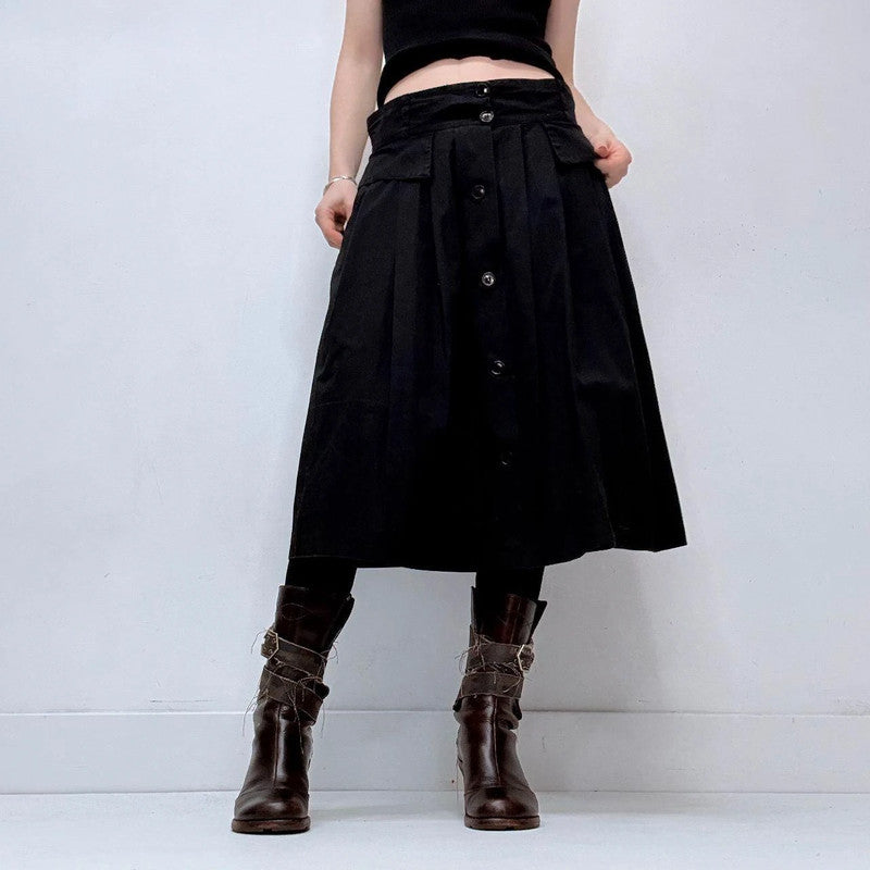 pleated black flare skirt