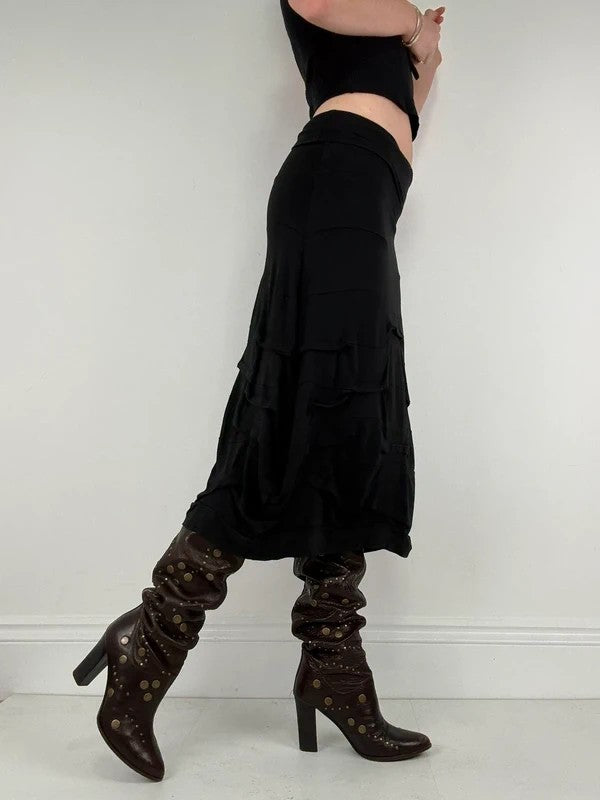 Black pleated structured puff skirt