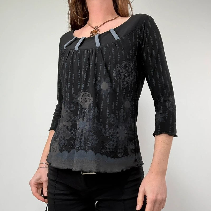 black wide neck belt loop 3/4 length sleeve polkadot t-shirt