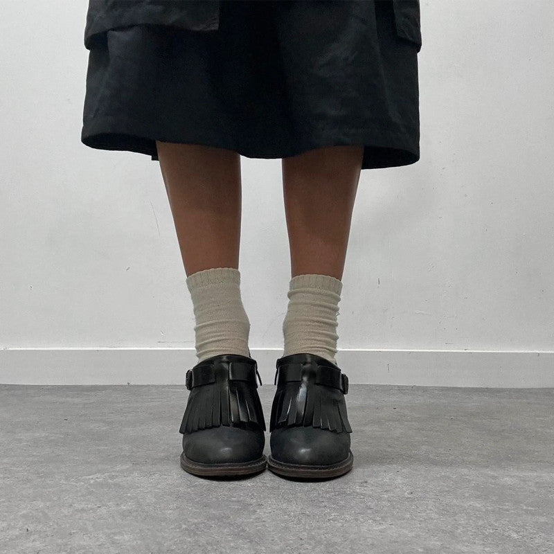 black heel buckle loafers