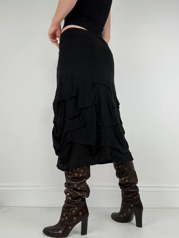 Black pleated structured puff skirt