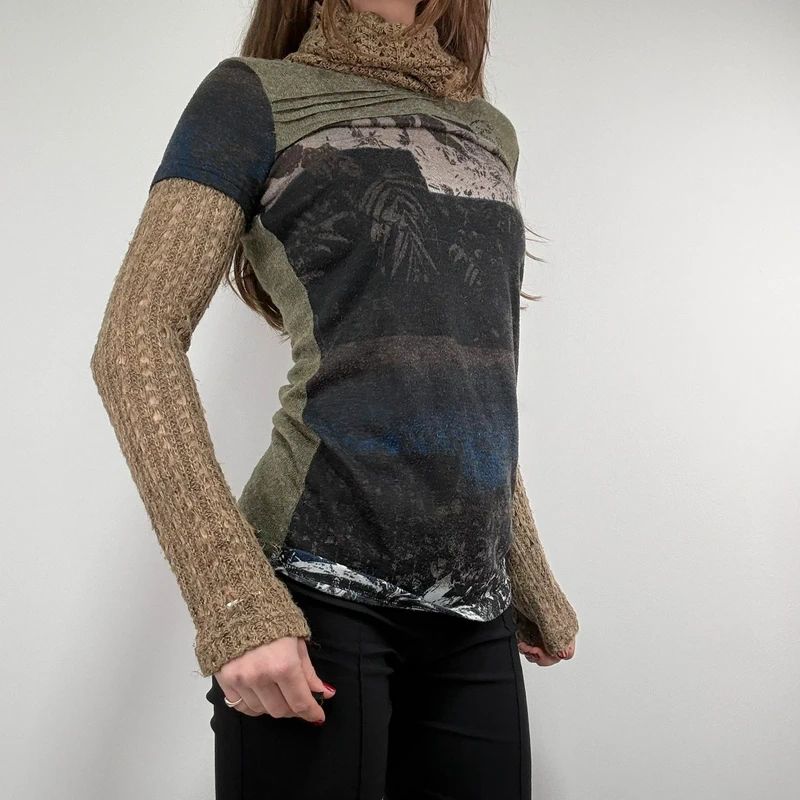 graphic distressed knit jumper