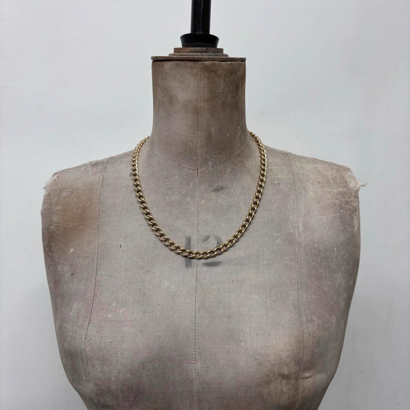 gold metal chain necklace