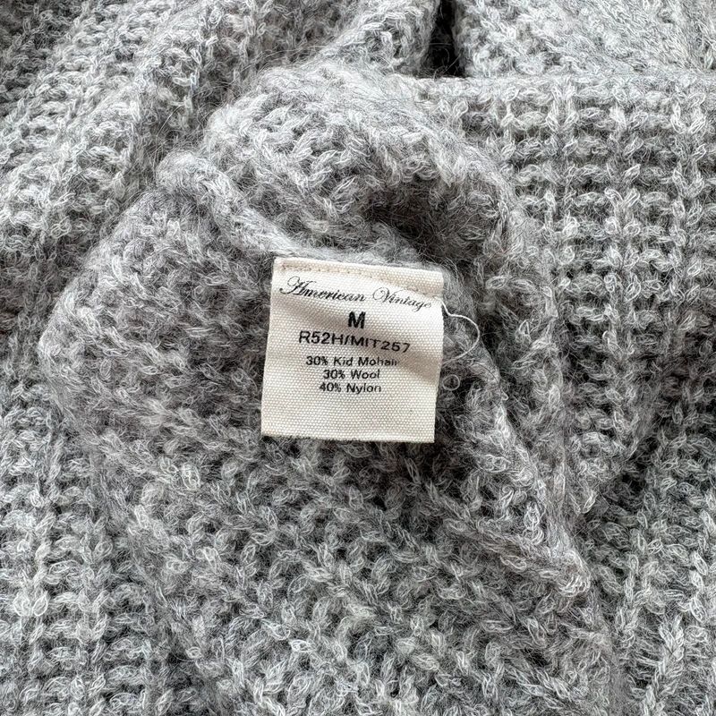 grey American Vintage knitted cardigan