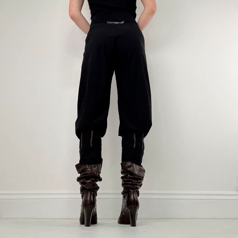 Black pleated puff cropped utility trousers