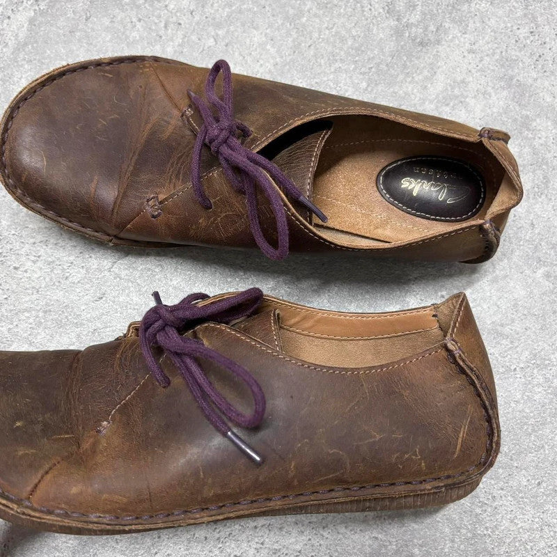 brown leather trainers