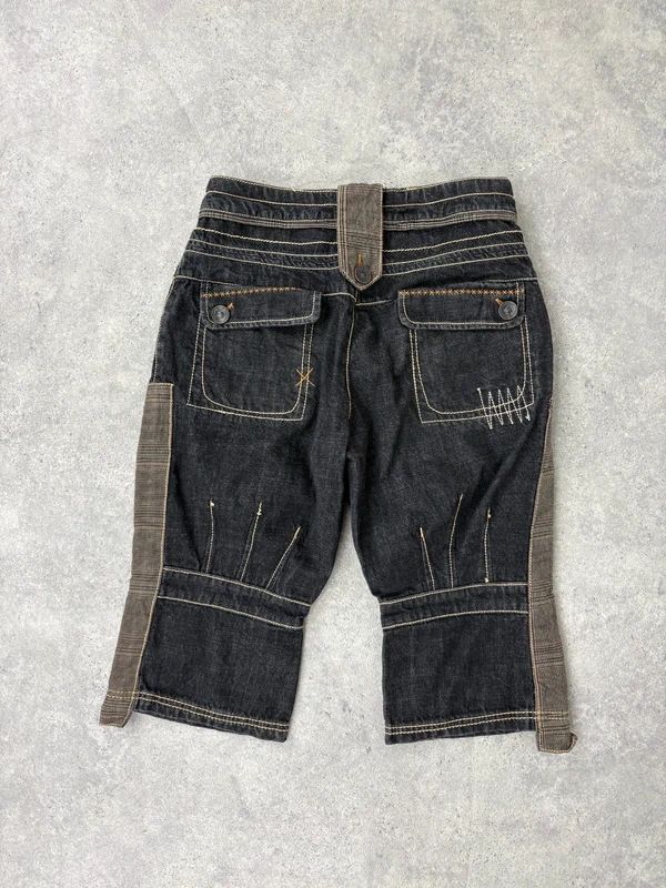 distressed black denim jorts capri pants