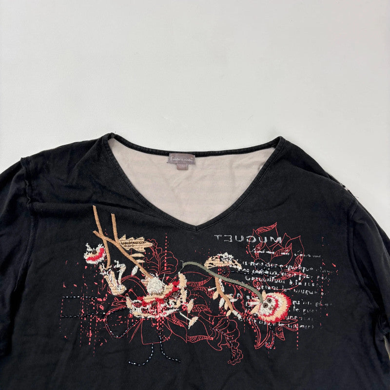 Black slouchy graphic grunge top