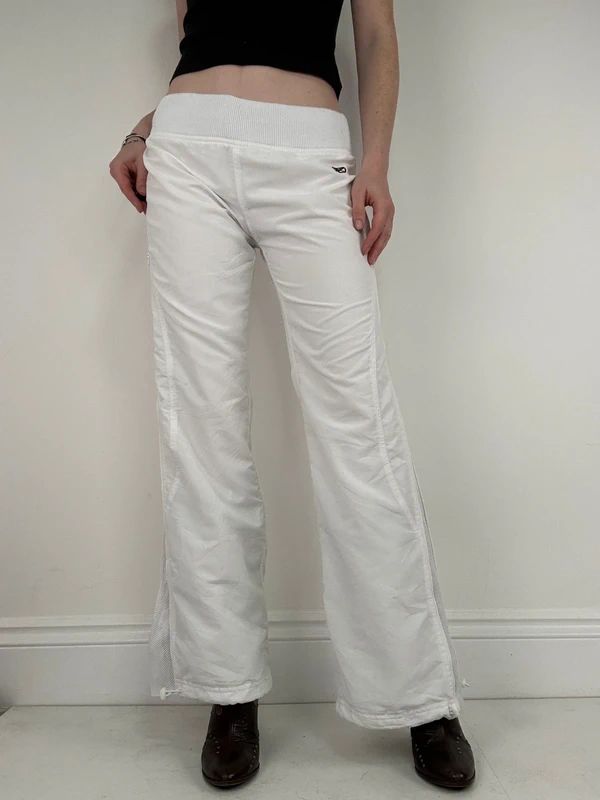 low rise white Reebok tracksuit bottoms