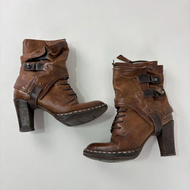 tan leather buckle gothic steampunk military boots