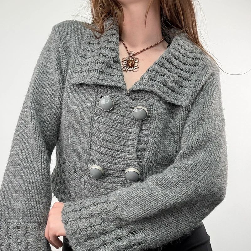 Grey cropped knitted cardigan