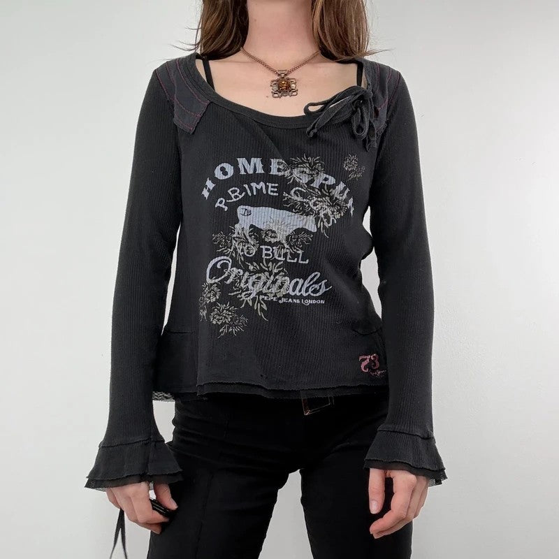black long sleeve slouchy graphic t-shirt