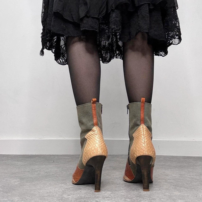 pointed toe cowboy boots
