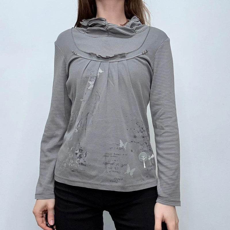 grey long sleeve pinstriped t-shirt