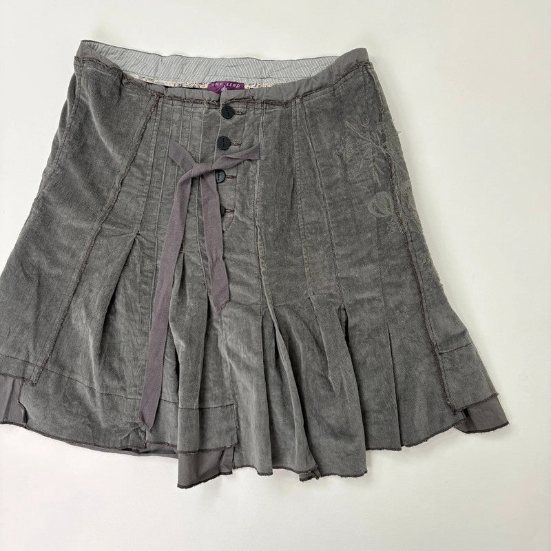 khaki pleated flared utility skirt