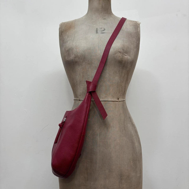 red leather zip shoulder bag
