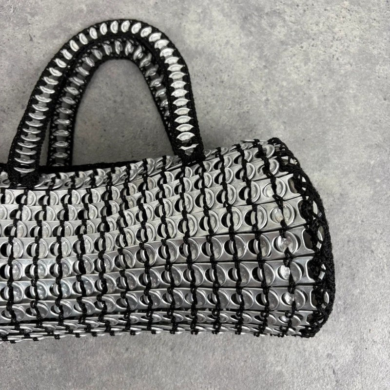 Vintage crochet can tab silver barrel handbag