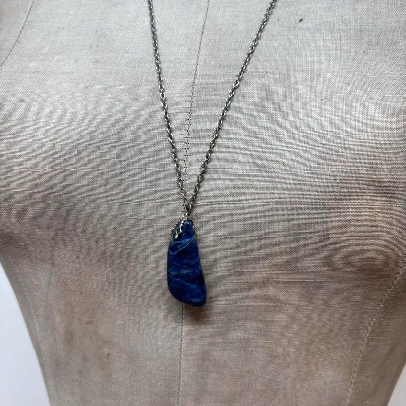 Blue gem crystal necklace