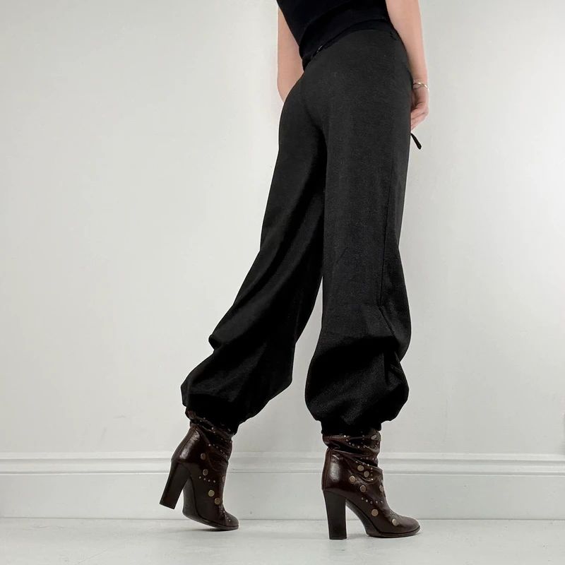 Grey Cop Copine structured pleated