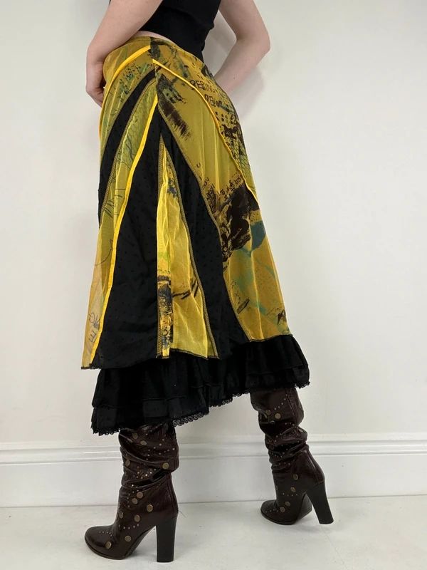 Patchwork graphic mesh layered long skirt
