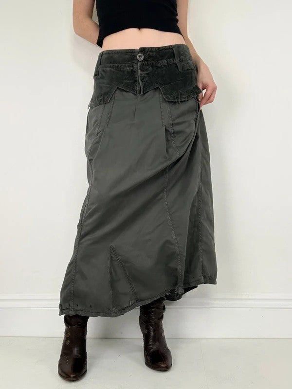 Marithé + François Girbaud adjustable button grey cargo skirt