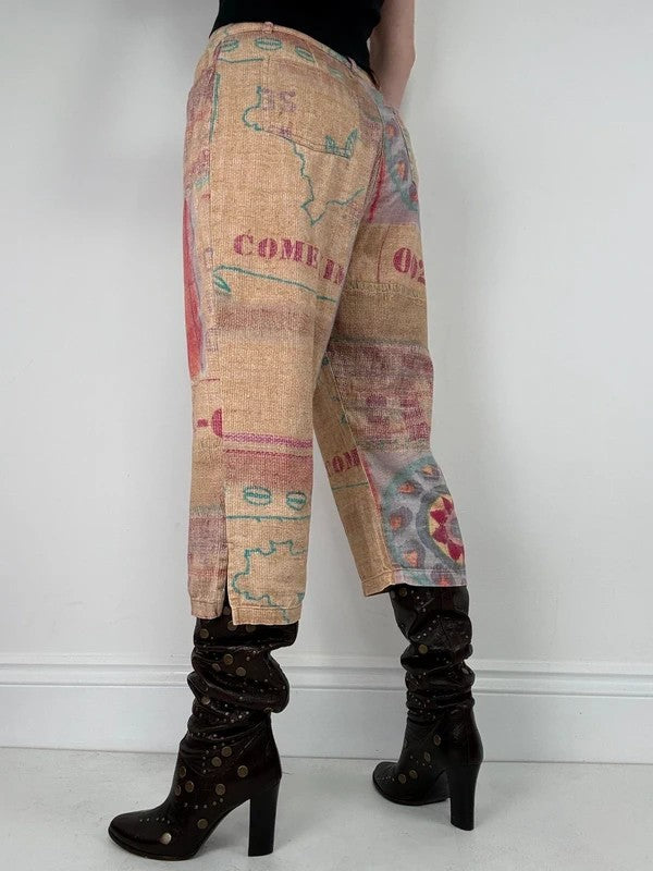 Printed abstract summer textured capri trousers