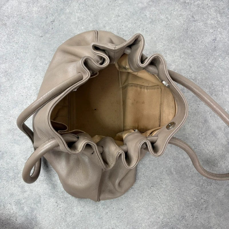 Beige vintage leather chunky handbag