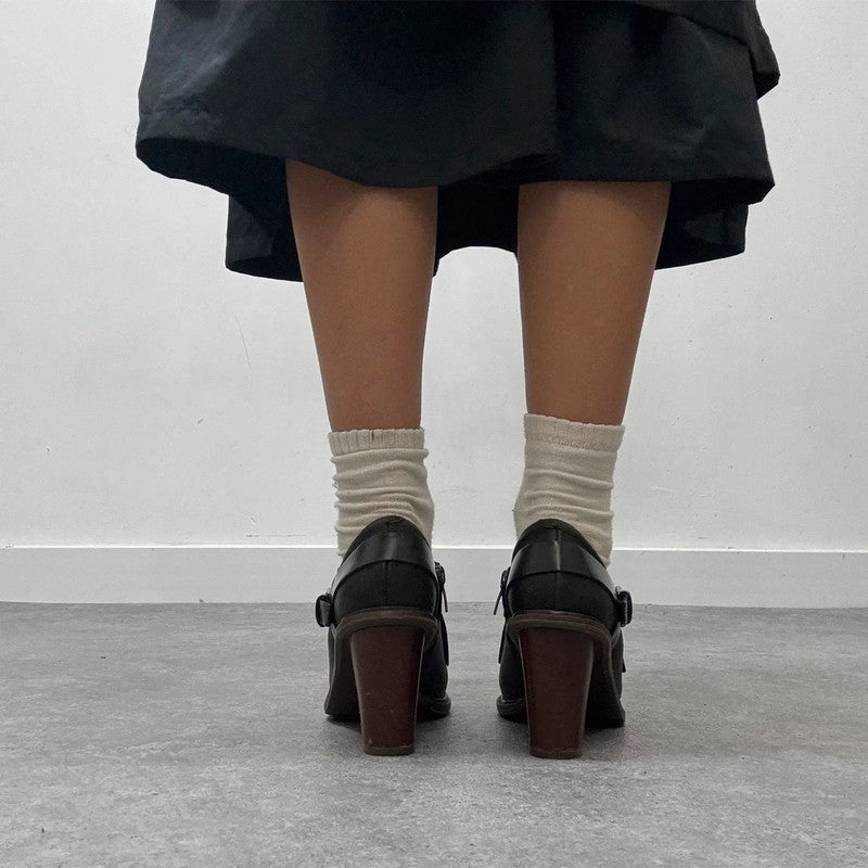 black heel buckle loafers