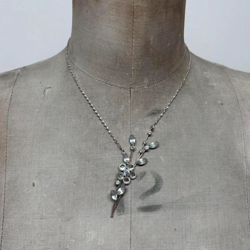 Regency fairy flower necklace