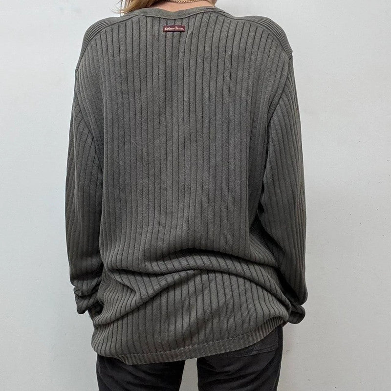 Ribbed slouchy distressed jumper