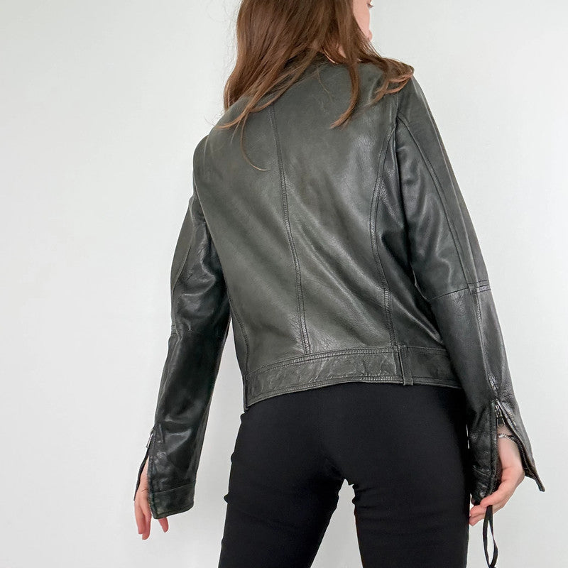 Massimo Dutti cropped distressed 100%leather