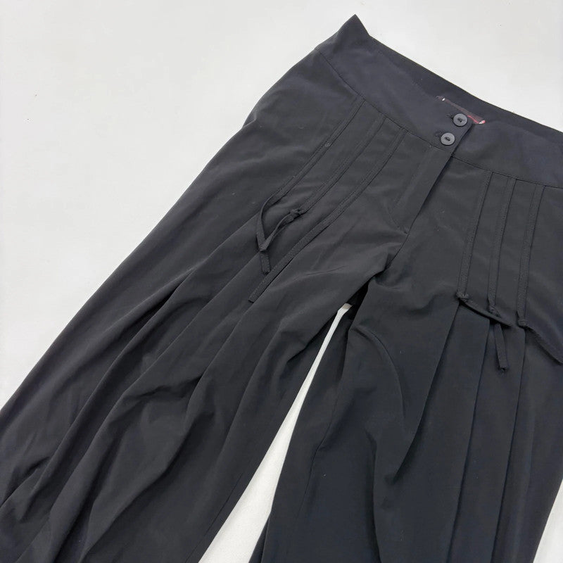 La mode Black low rise puff pleated trousers