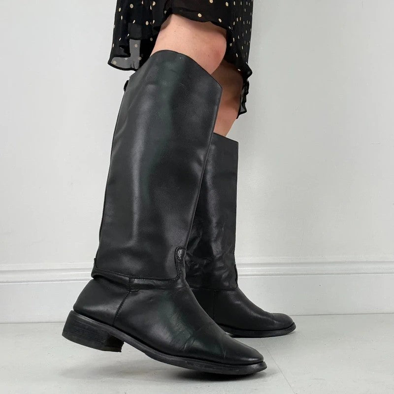 Valentino Black leather riding boots
