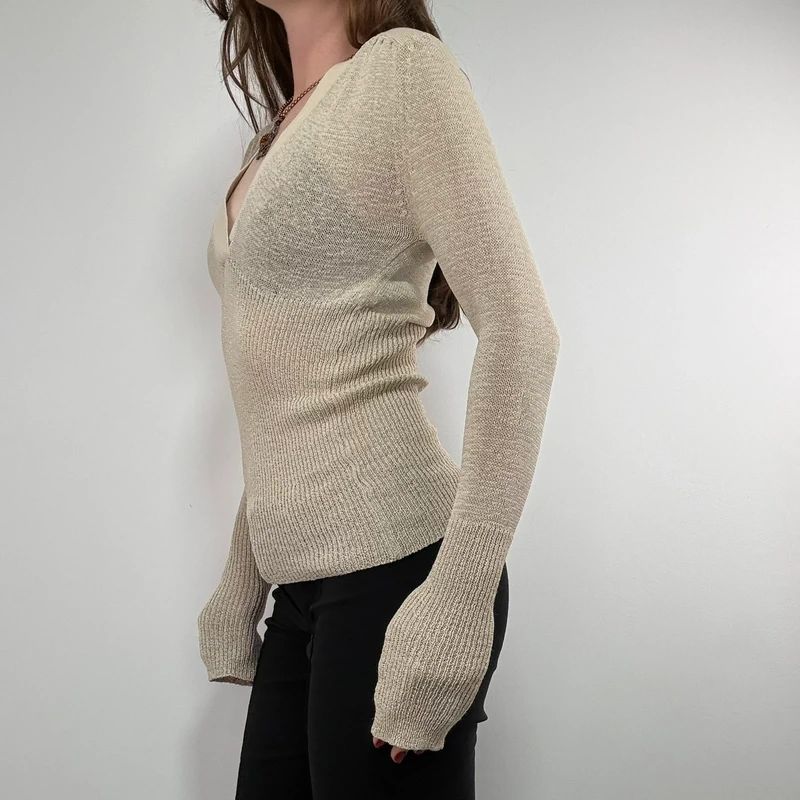 Long sleeve slouchy knit t-shirt