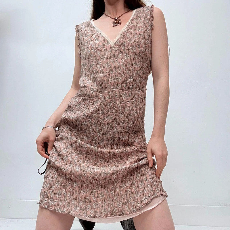 crinkle pink floral ditsy mini summer dress